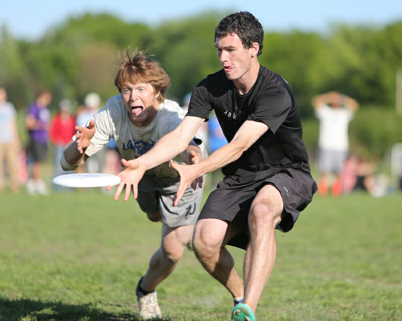 Luther v. UNC at the 2013 USA Ultimate D-I College Championships.