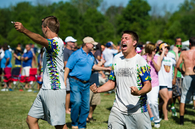 UNC Wilmington celebrates a win over Pittsburgh in the quarterfinals of the College Championships.