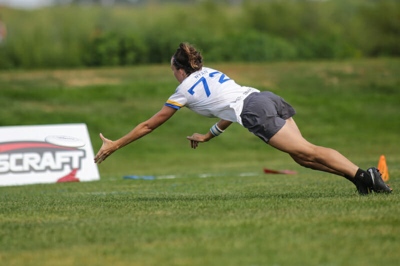 San Francisco Fury's Katie Ryan lays out for a grab at the 2018 U.S. Open.