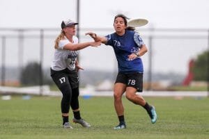 Western Washington's Maddie Gilbert. Photo: Paul Rutherford -- UltiPhotos.com
